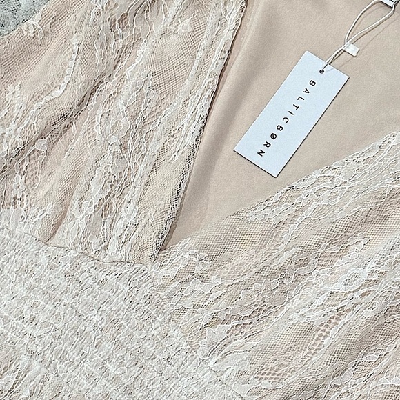 👗🕊️ NWT - BALTIC BORN Elaina Lace Tulle Midi Dress | Cream Peach Off-White Sz 3X - Picture 8 of 8